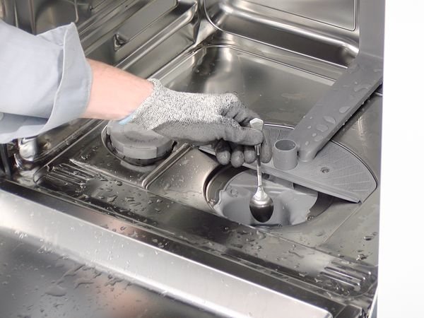 Bosch Dishwasher Making Noise: Quick Fix Guide