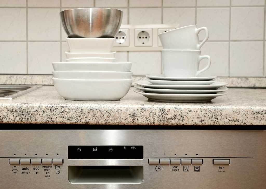 Why Does a Bosch Dishwasher Beep and Not Run?